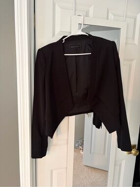 BCBGMaxAzria Black Cropped Draped Blazer Jacket